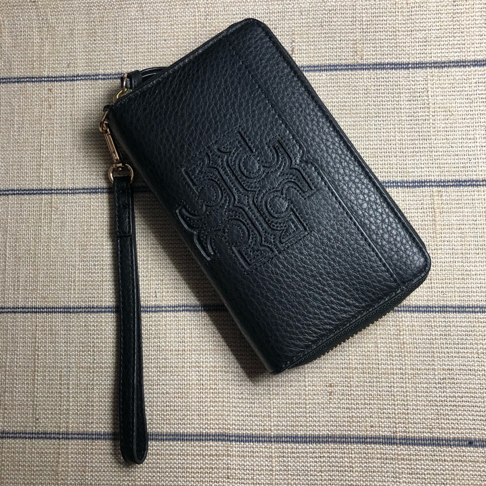 Tory Burch Harper Phone Wallet Wristlet